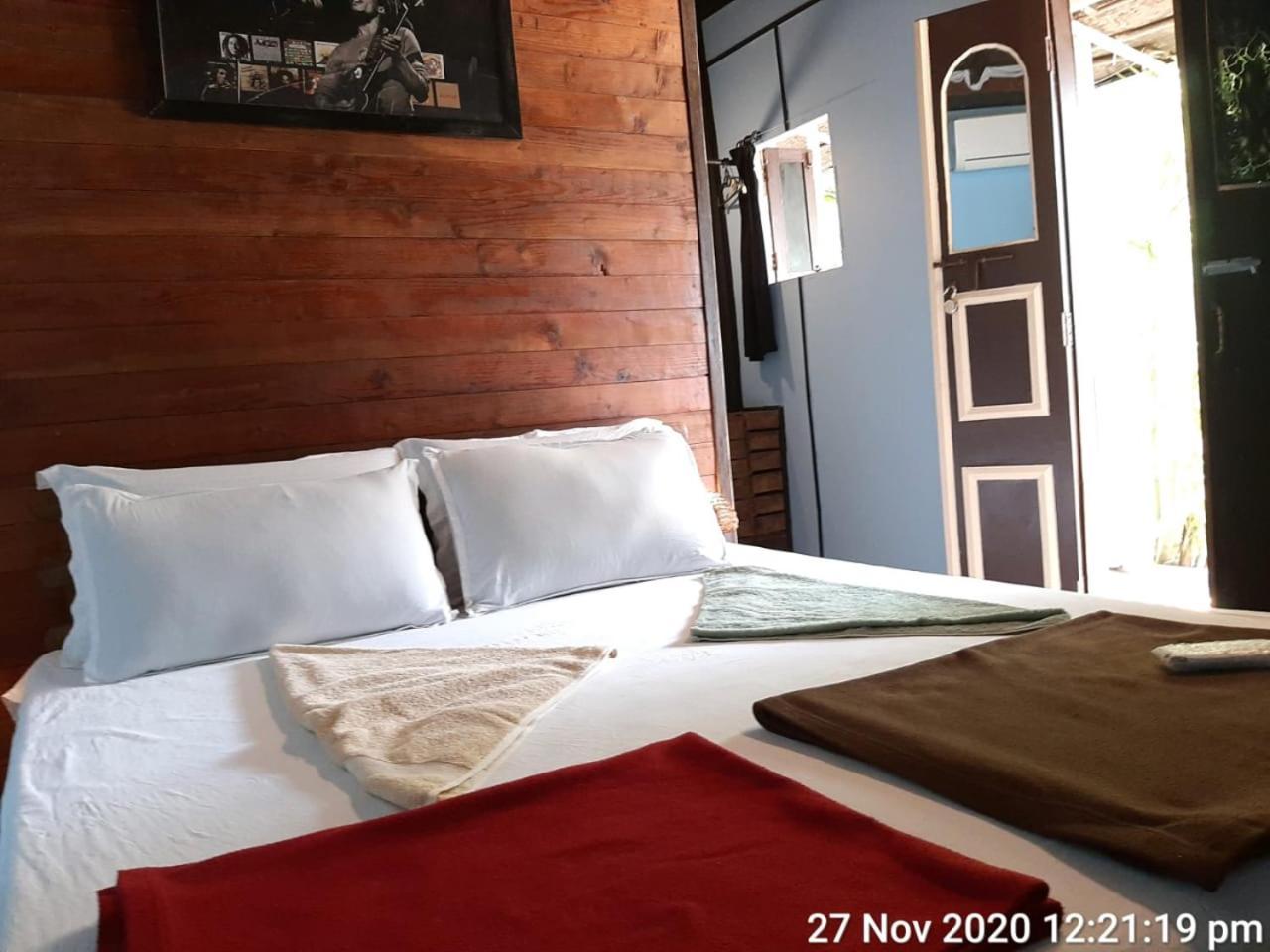 Boaty'S Beach Cottages Калангут Экстерьер фото